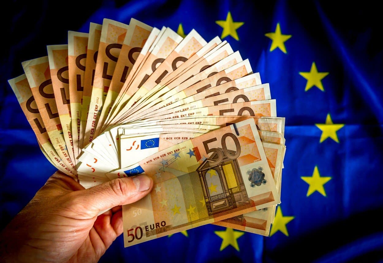 Și iarăși RM se împrumută: 110 mil. euro - credit, 38,7 mil. euro - grant