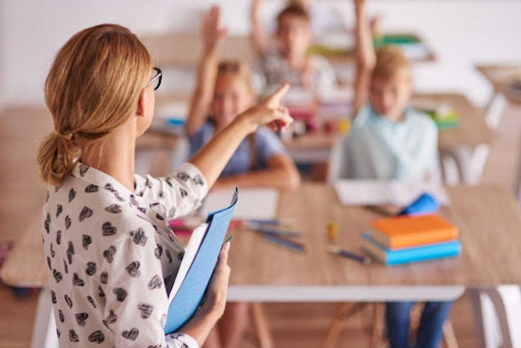 Perioada de beneficii pentru tinerii specialiști ai sistemului educațional, crește