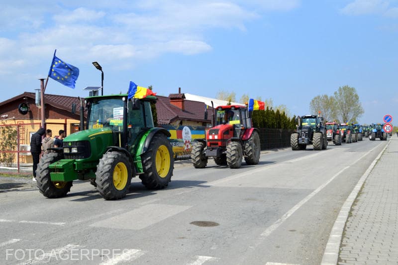 Agricultorii din România amenință autoritățile cu grevă