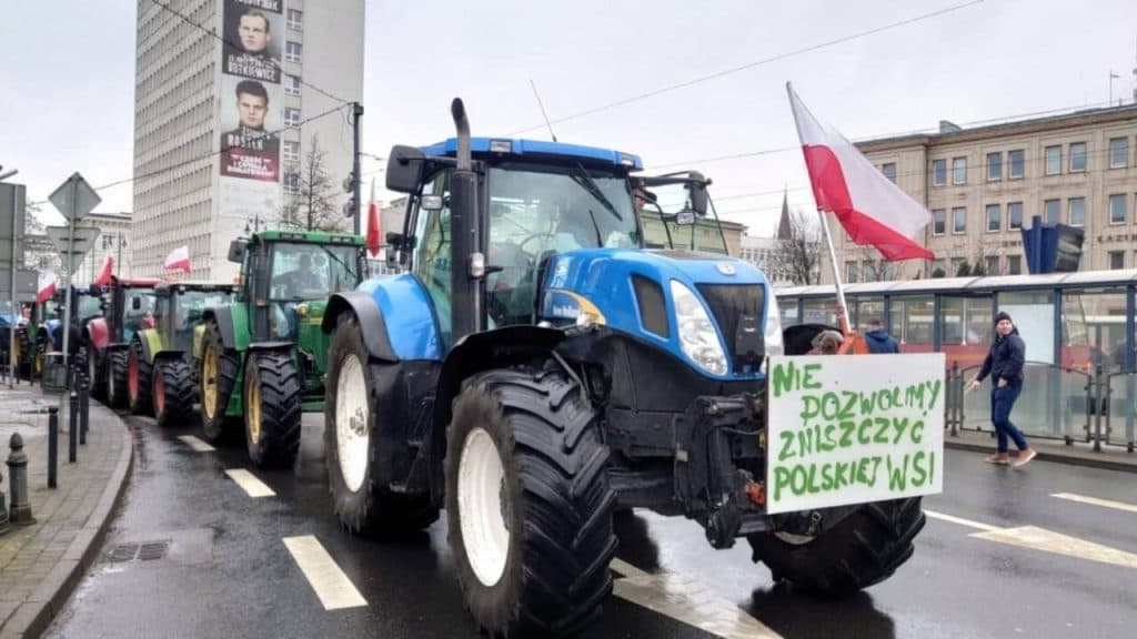În Polonia în peste 20 de locații vor avea loc acțiuni de protest de avertizare ale fermierilor