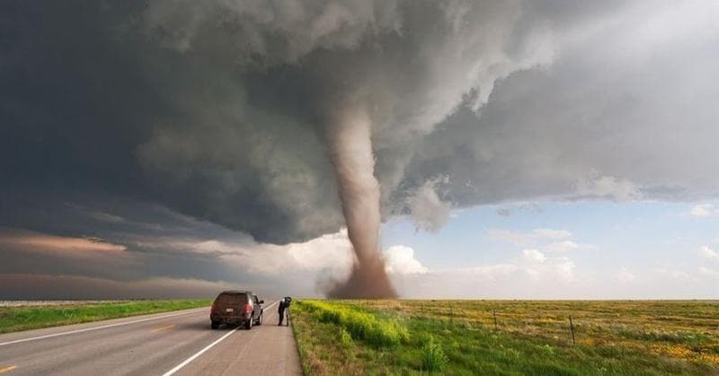 Vreme extremă în SUA. Mai mulţi oameni au fost răniţi după ce o tornadă a măturat statul Louisiana