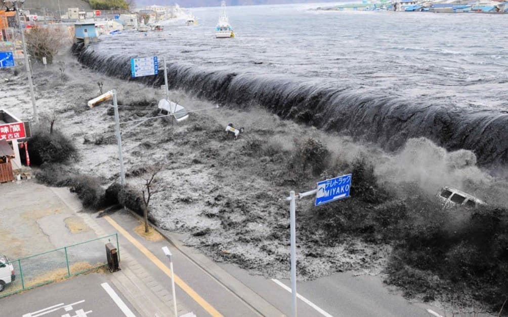 Alertă de tsunami în Indonezia