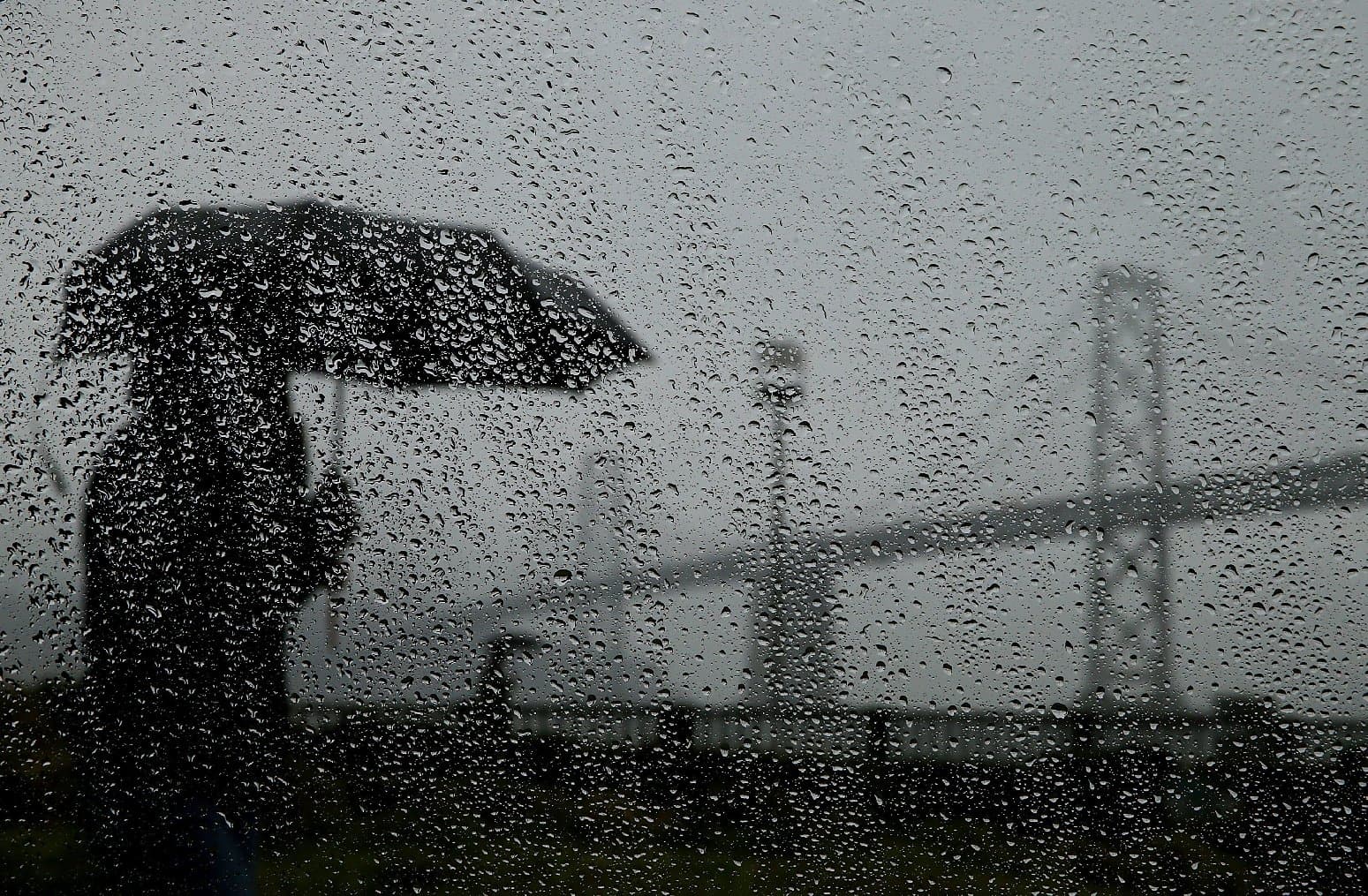 Vremea se schimbă brusc. De la căldură la ploi