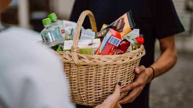 Mită și produse alimentare în schimbul tăcerii