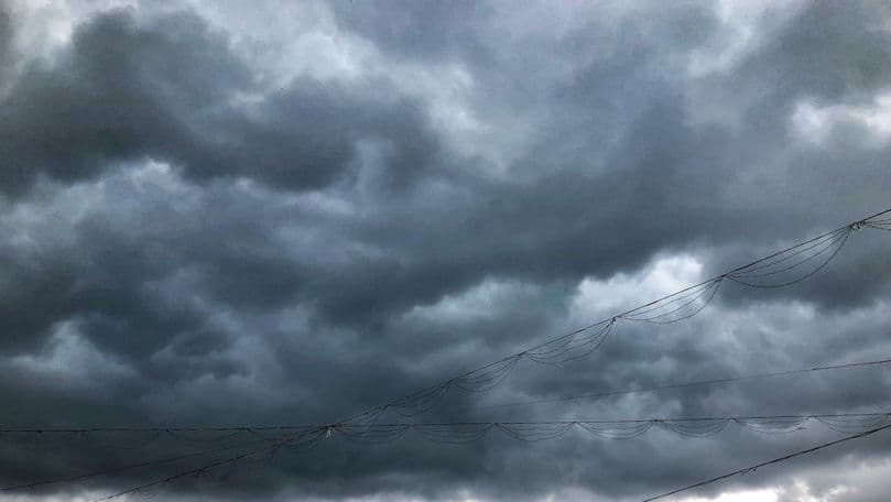 Ploi slabe și temperaturi scăzute