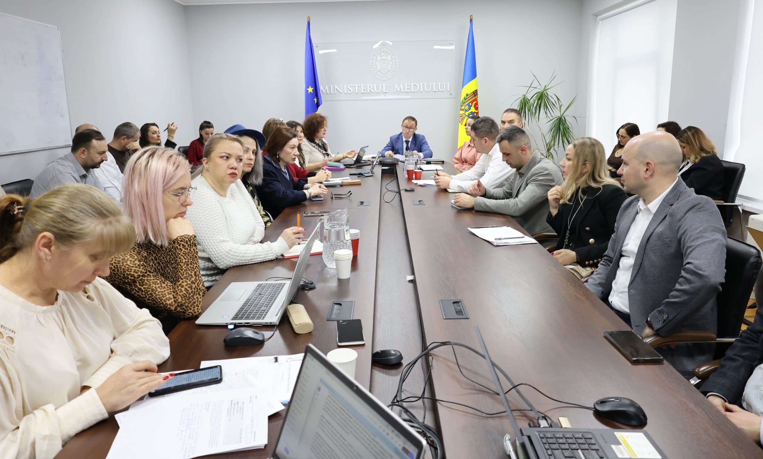 Ministerul Mediului organizează audieri publice pentru modificarea regulamentelor de gestionare a deșeurilor