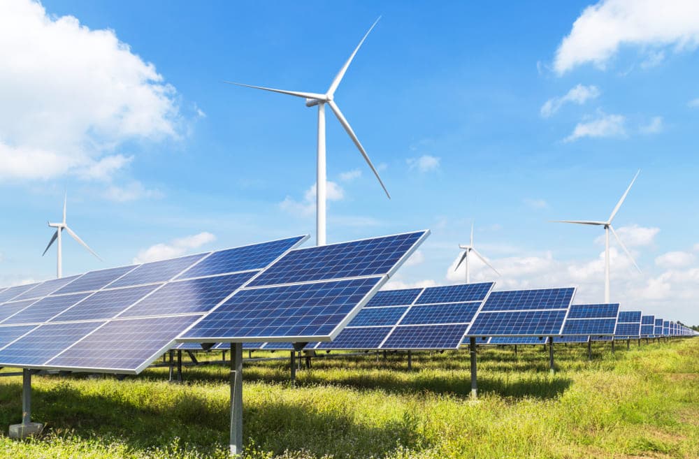 Ministerul Energiei propune reguli pentru instalarea centralelor fotovoltaice
