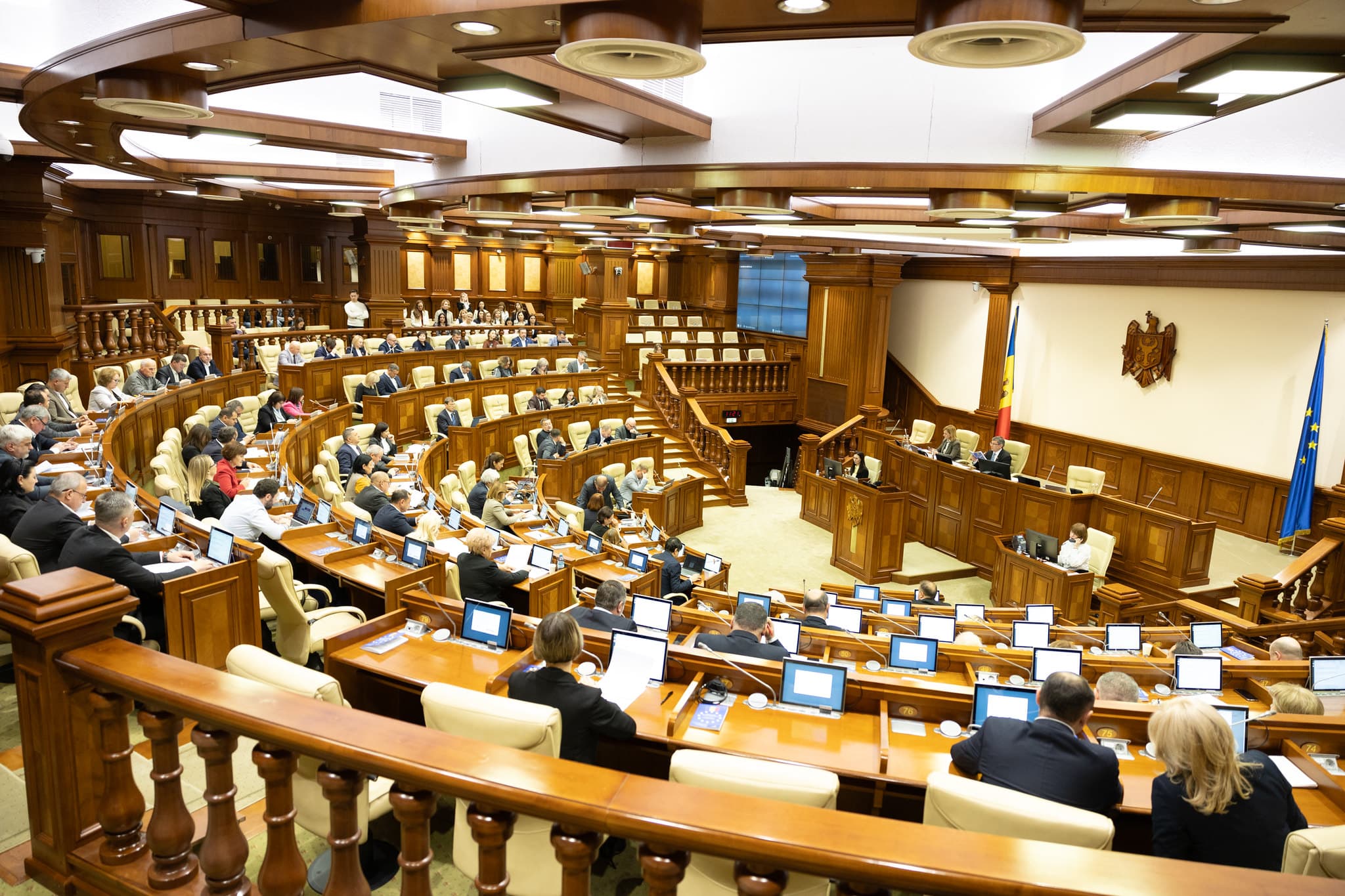 Ziua unirii, subiect de dispută în Parlament