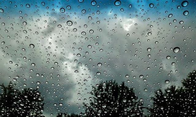 Ploaie slabă și temperaturi scăzute în majoritatea regiunilor