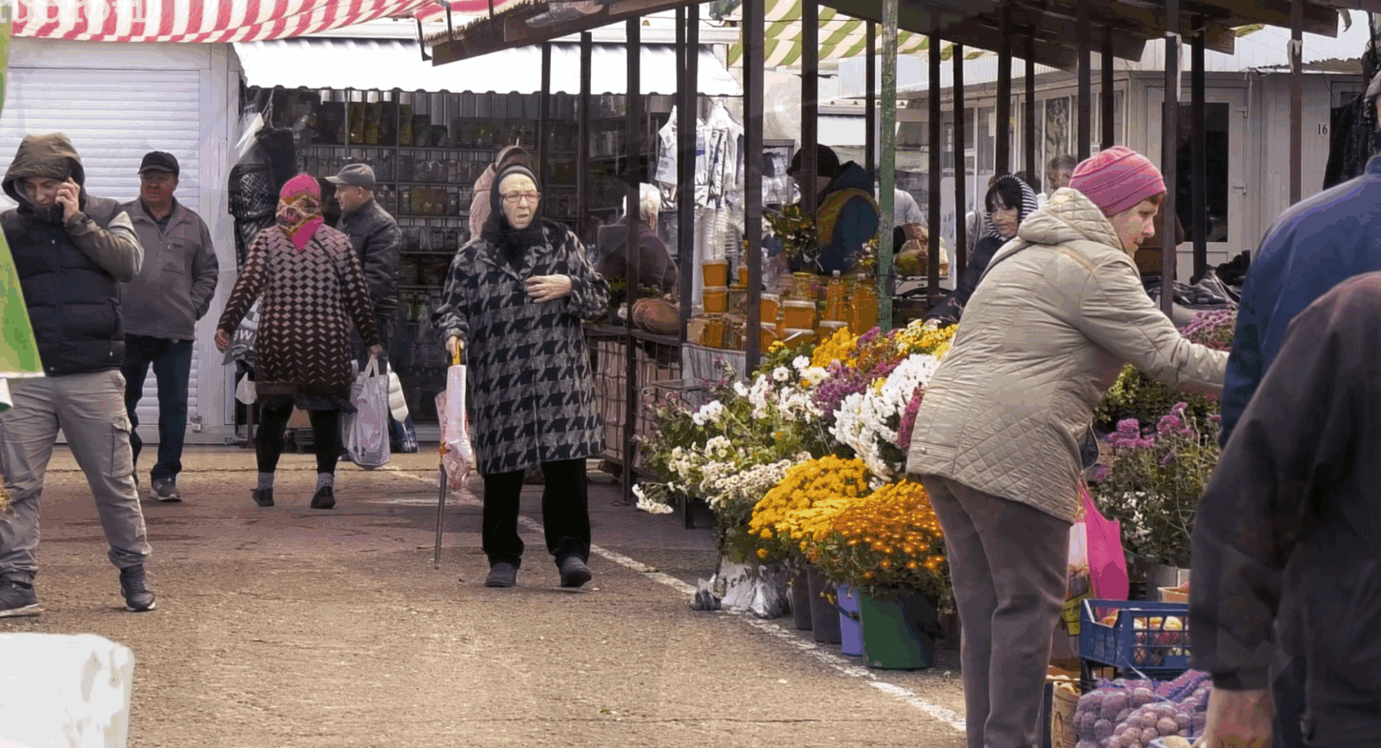 Amenzi între 1.500 și 3.500 de lei pentru comercianții din piețele agroalimentare din Căușeni