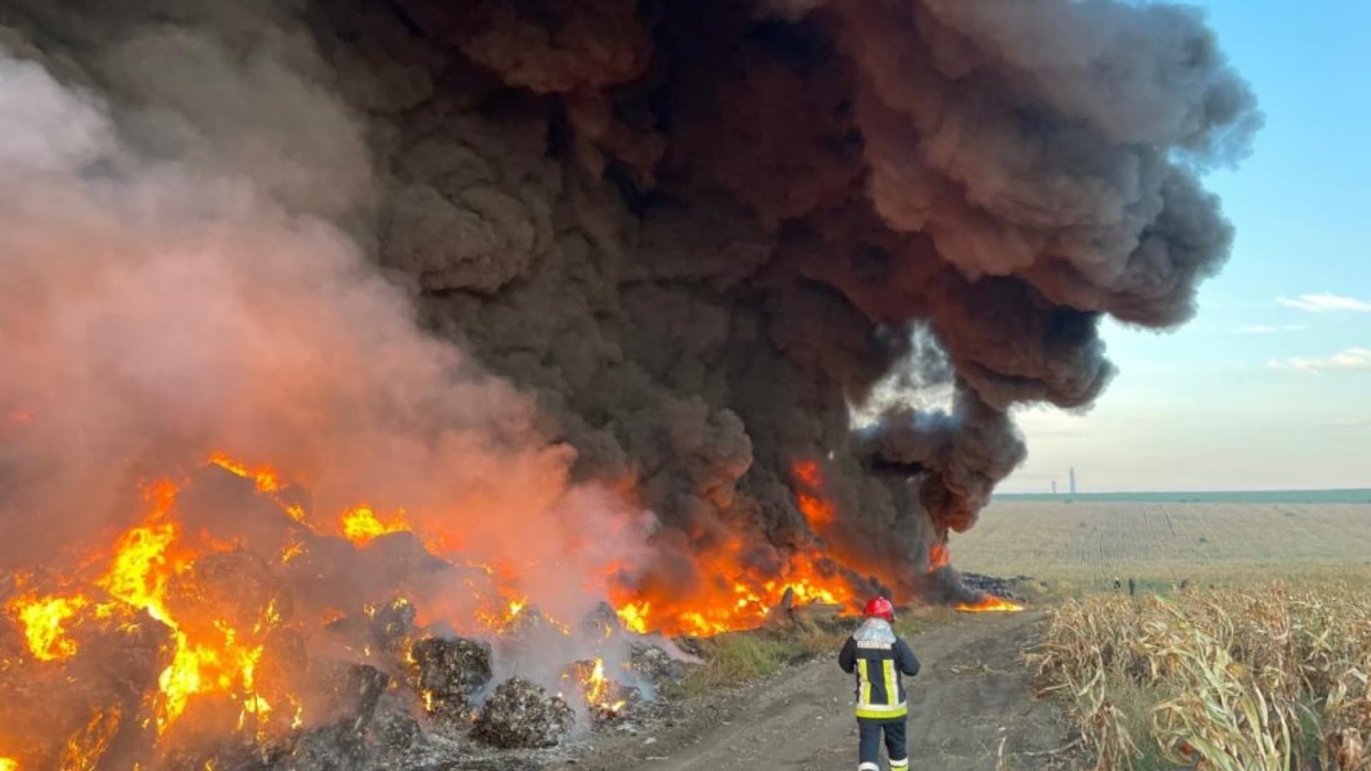 Pericol major: peste 650 de incendii la gunoiști în iulie