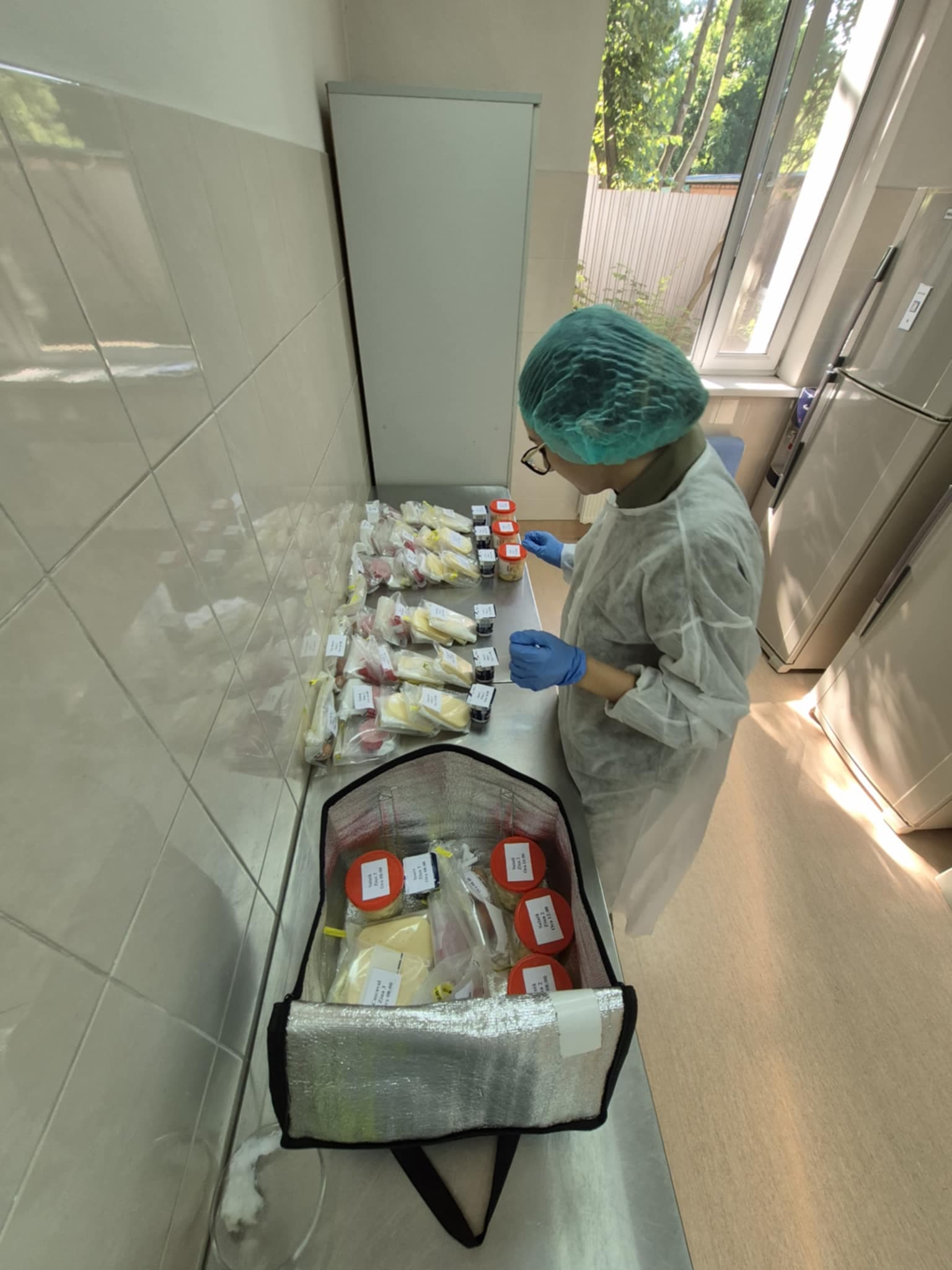ANSA avertizează: Produsele alimentare perisabile expuse la temperaturi caniculare devin periculoase pentru sănătate