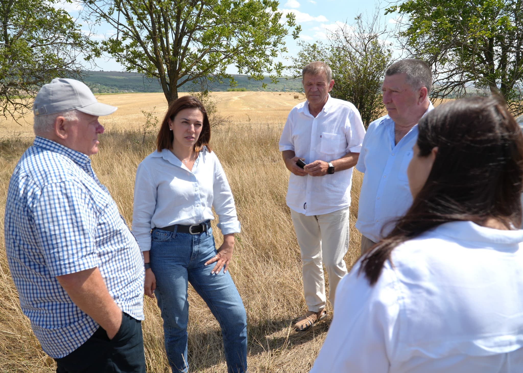 Ministra Agriculturii a evaluat impactul secetei asupra culturilor agricole din Ștefan-Vodă