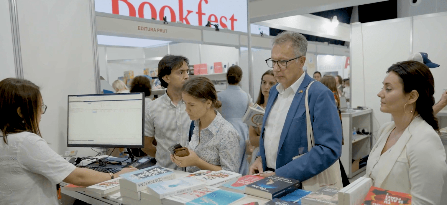 Reduceri, lansări și lucrări de prestigiu la Bookfest Chișinău
