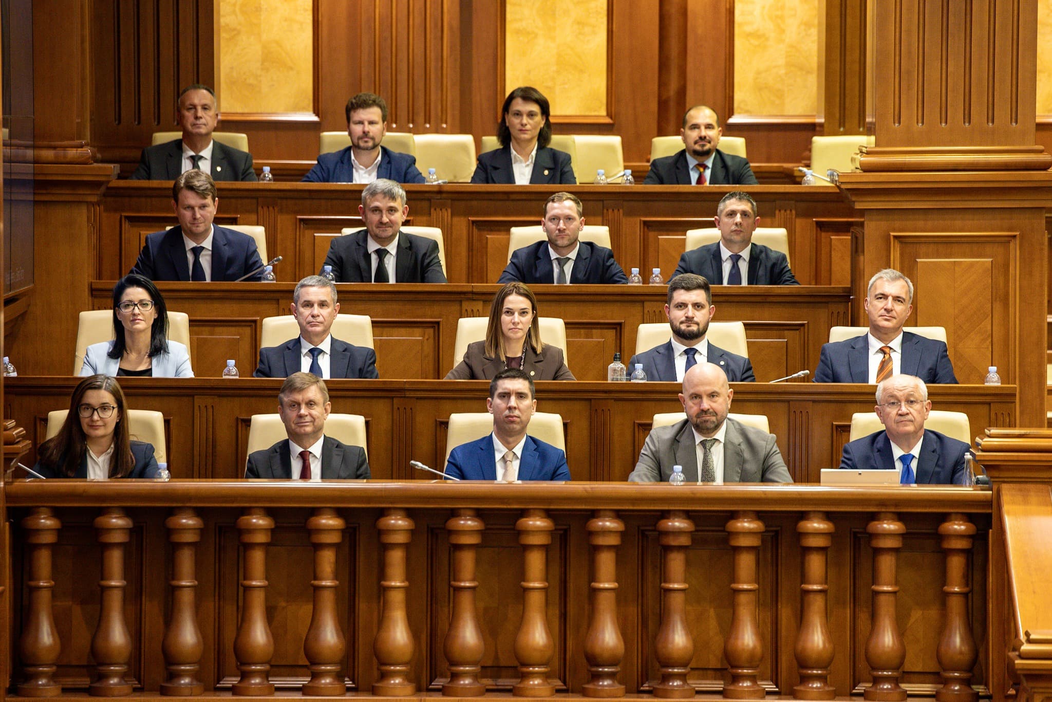 Guvernul Alexandru Munteanu, votat de Parlamentul Republicii Moldova