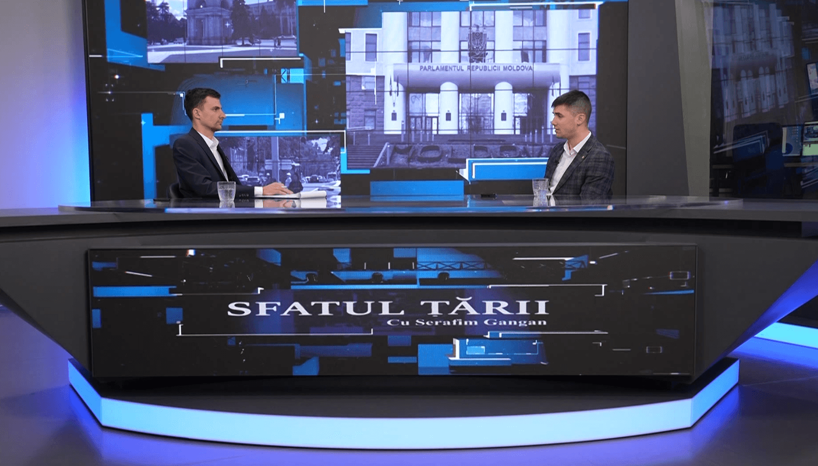 Vlad Bilețchi: „Profesorii au salarii mai mici de 6 ori decât unii funcționari publici”