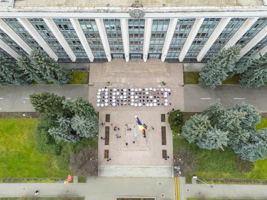 Studenții marchează Ziua Internațională a Anticorupție cu un flashmob pentru integritate academică