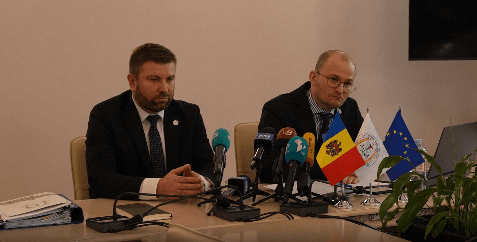 ANSA vine cu noi detalii privind metronidazolul în produsele avicole. Ouăle a două companii, retrase de pe piață