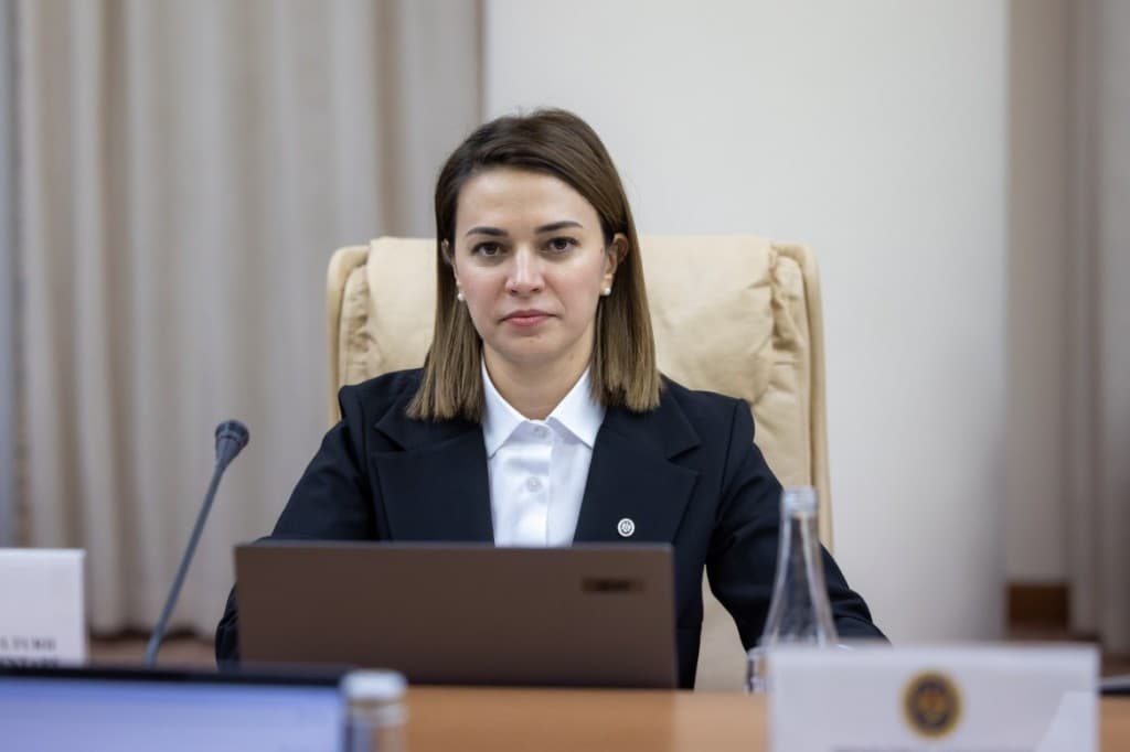 Moțiune pe Agricultură: Ludmila Catlabuga, așteptată la raport în Parlament