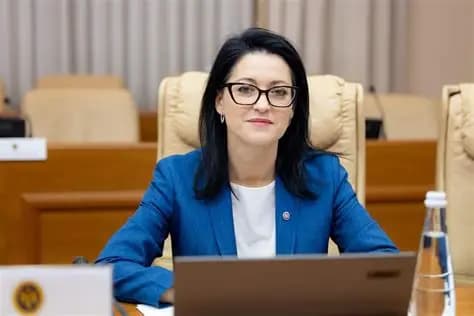 Moțiune simplă împotriva Ministerului Muncii