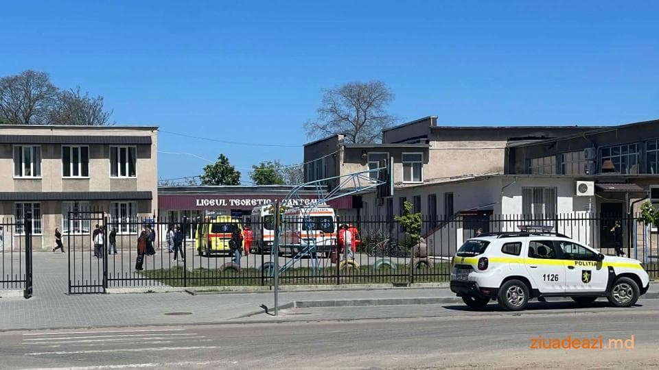 Opt elevi au ajuns la spital după un incident într-un liceu din Cahul