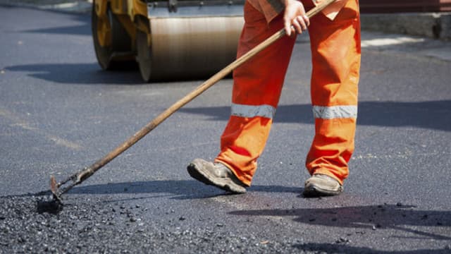 Primăria municipiului Chișinău a început lucrările de reabilitare capitală a străzilor Burebista, Sarmisegetusa și Iurie Gagarin