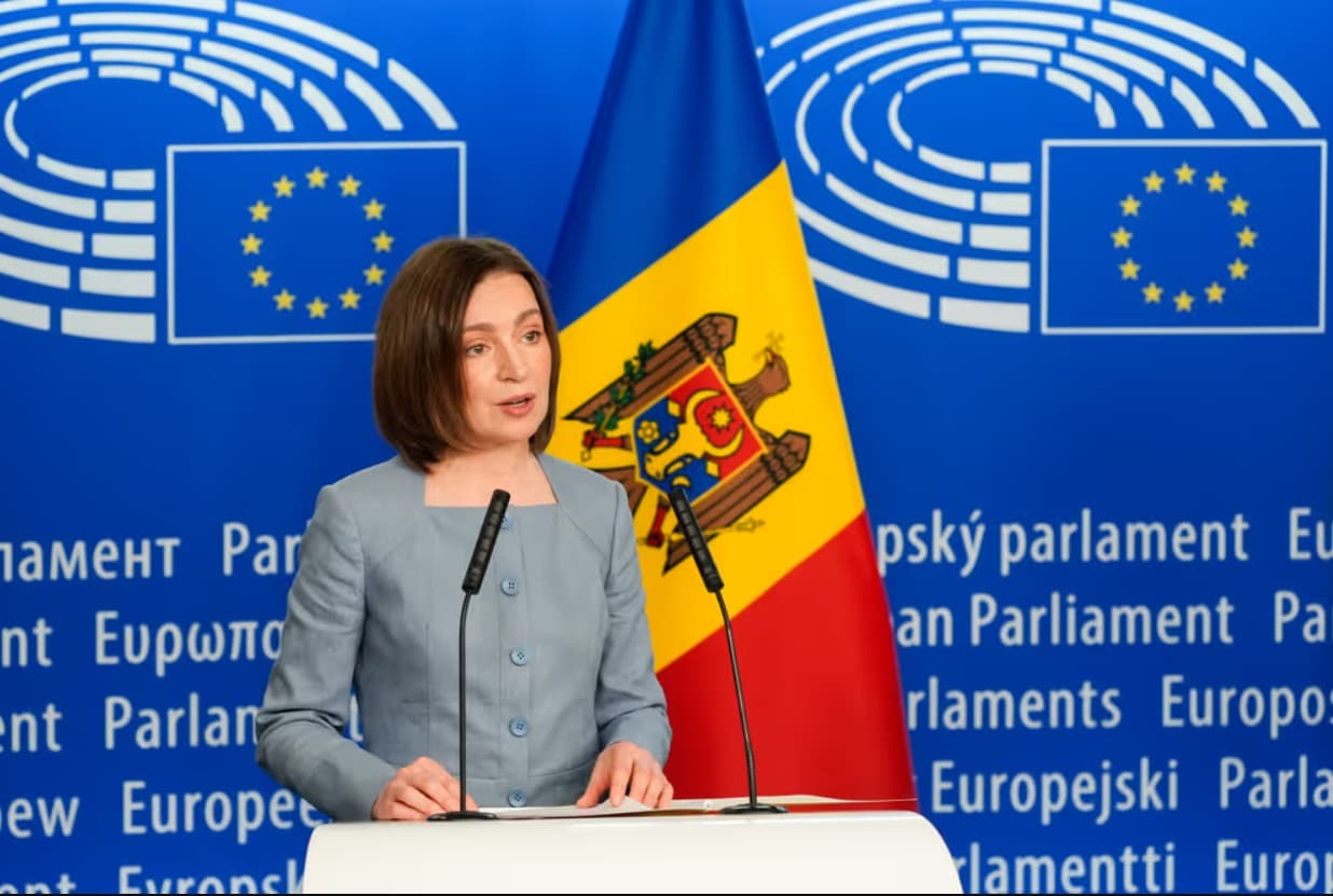 Maia Sandu, distinsă cu Ordinul European de Merit