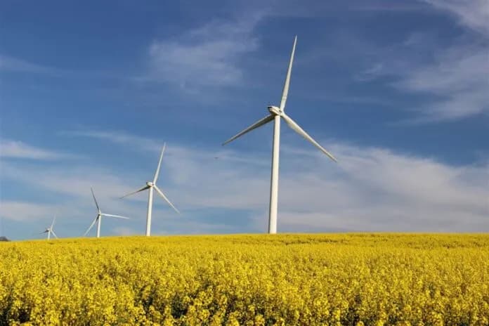 Noi facilități pentru investițiile în energia regenerabilă