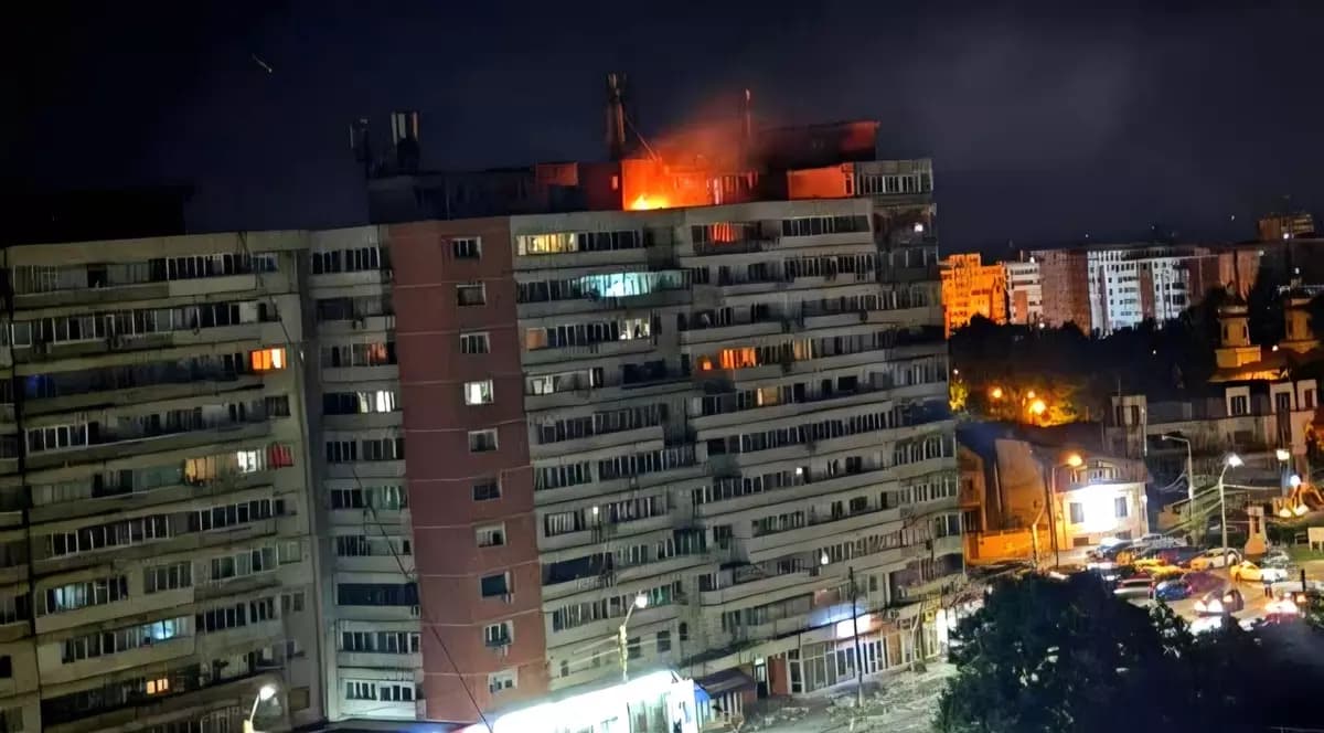 Dronă rusească explodată pe un bloc din Galați. România și Republica Moldova condamnă incidentul