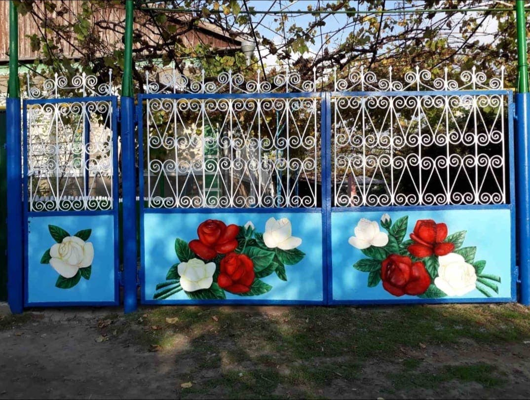 Gheorghe Țăranu, pictorul care a transformat porțile din Sadaclia în lucrări de artă