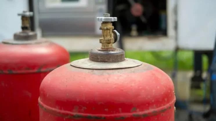 Un mort și un rănit în urma exploziei unei butelii de gaz la Băcioi