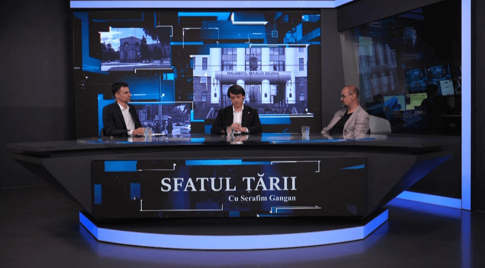 Opoziția critică o parte din inițiativele lui Vasile Tofan