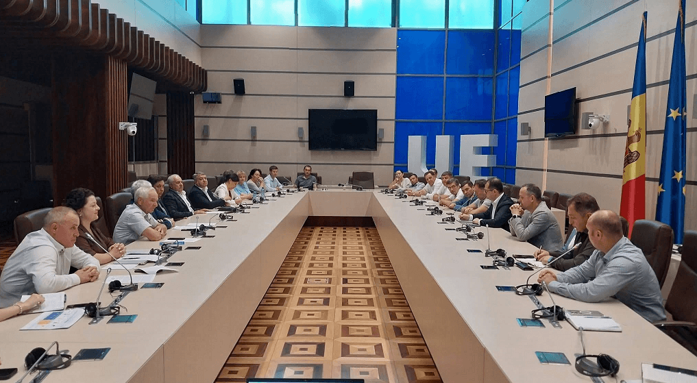 Vasile Tofan a discutat cu agricultorii