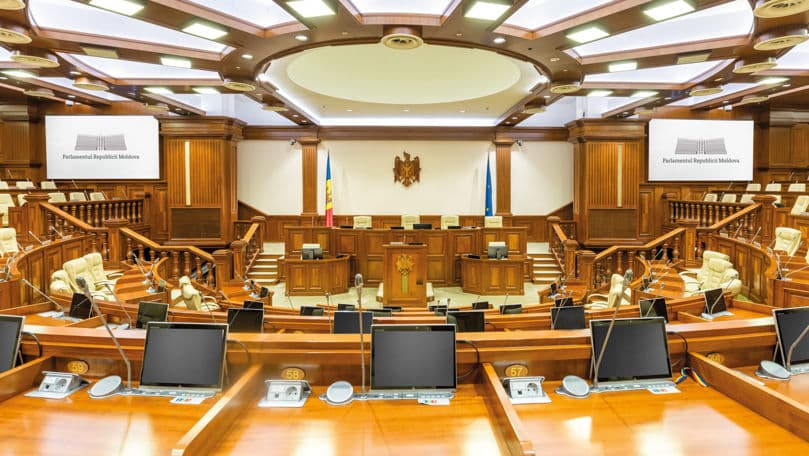 Comisia de la Veneția recomandă revizuirea Codului Parlamentului și protejarea drepturilor opoziției