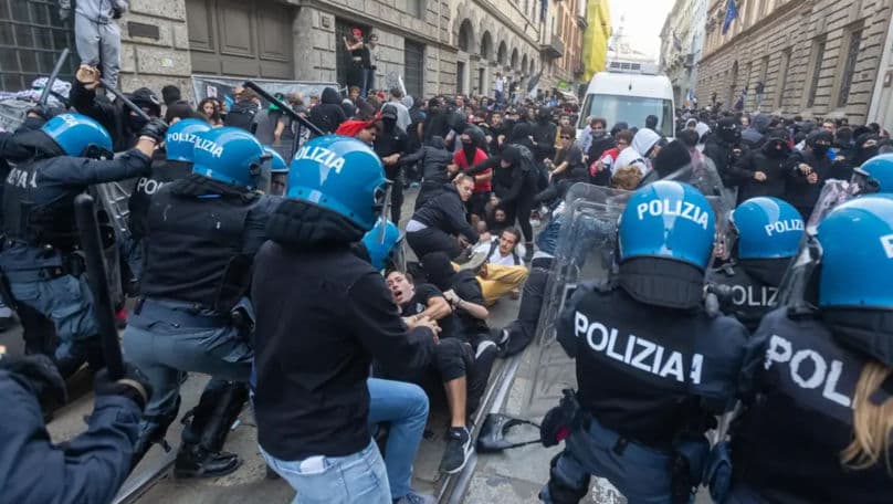 Proteste violente în Europa